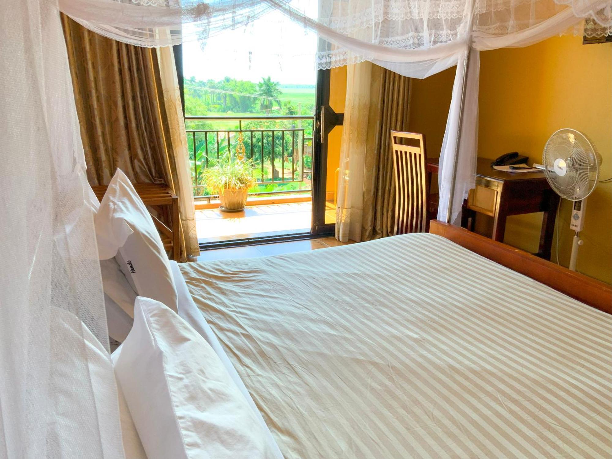 Hendo Hotel Entebbe Exterior foto